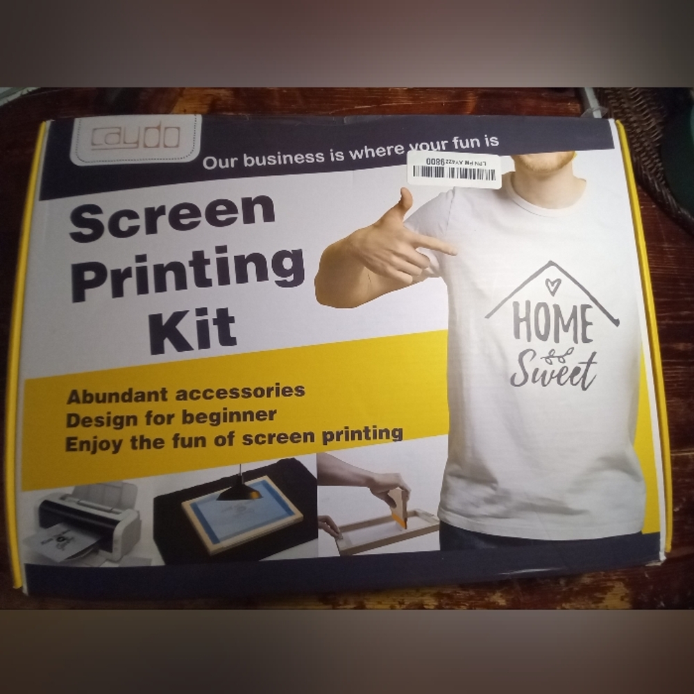 Silk screen t shirt art